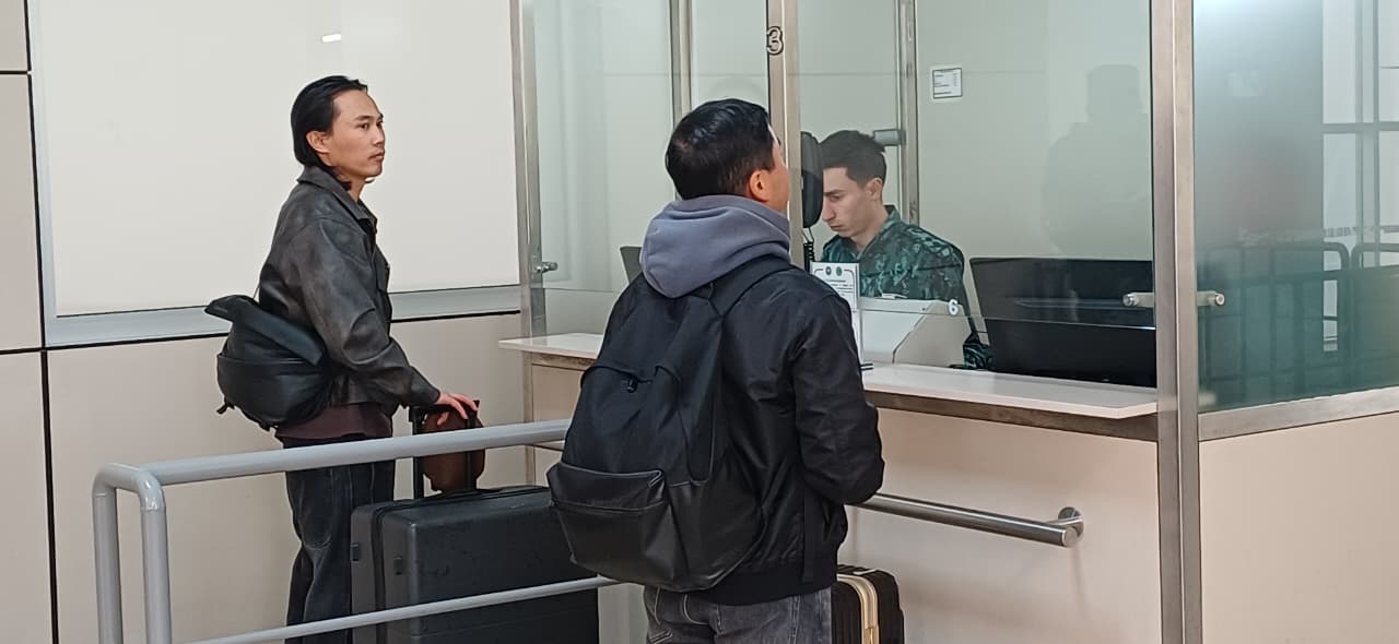 İrandan Azərbaycana 53 vətəndaşımız, 31 əcnəbi təxliyə edilib (FOTO/VİDEO)