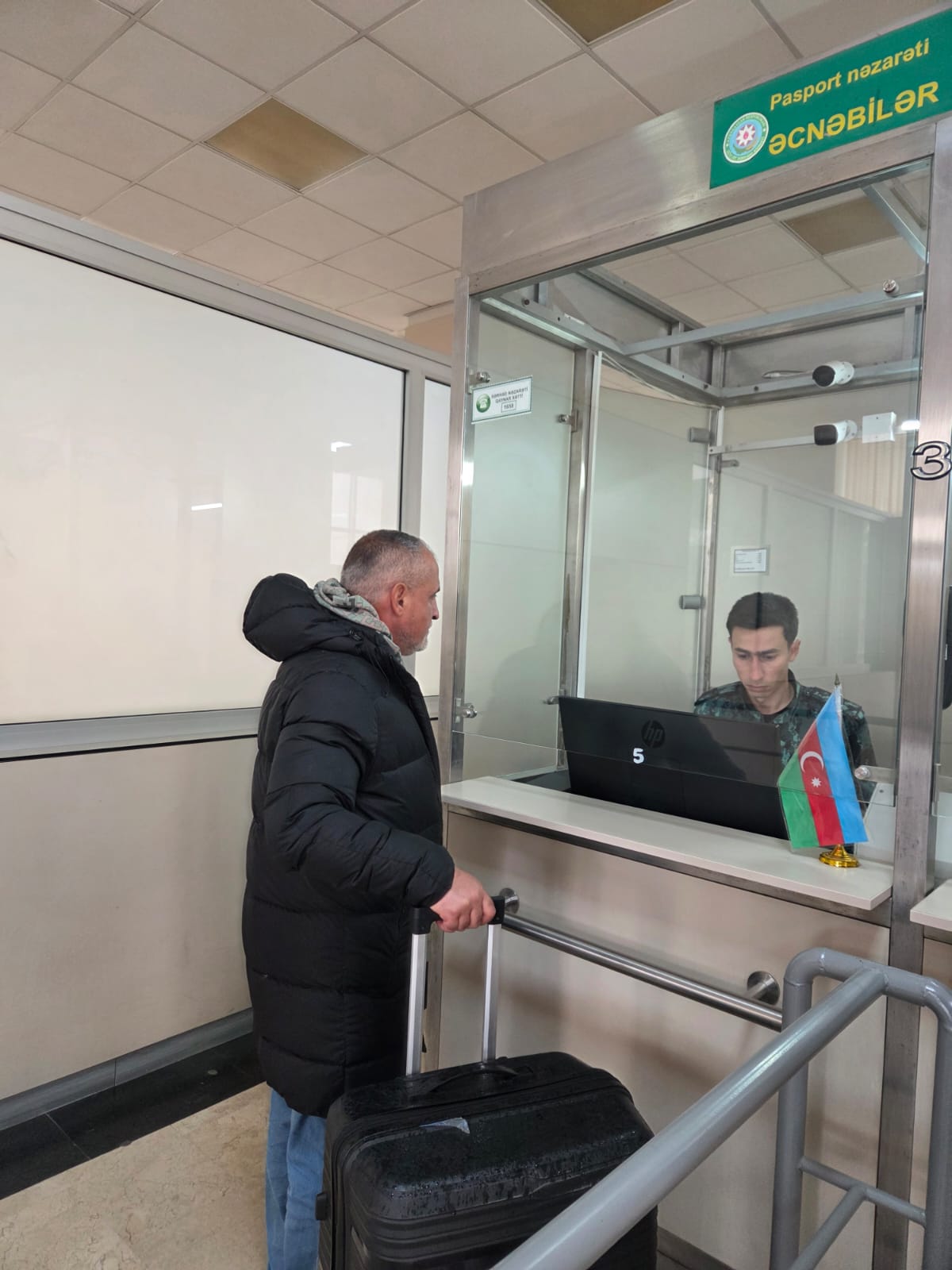 İrandan Azərbaycana 53 vətəndaşımız, 31 əcnəbi təxliyə edilib (FOTO/VİDEO)