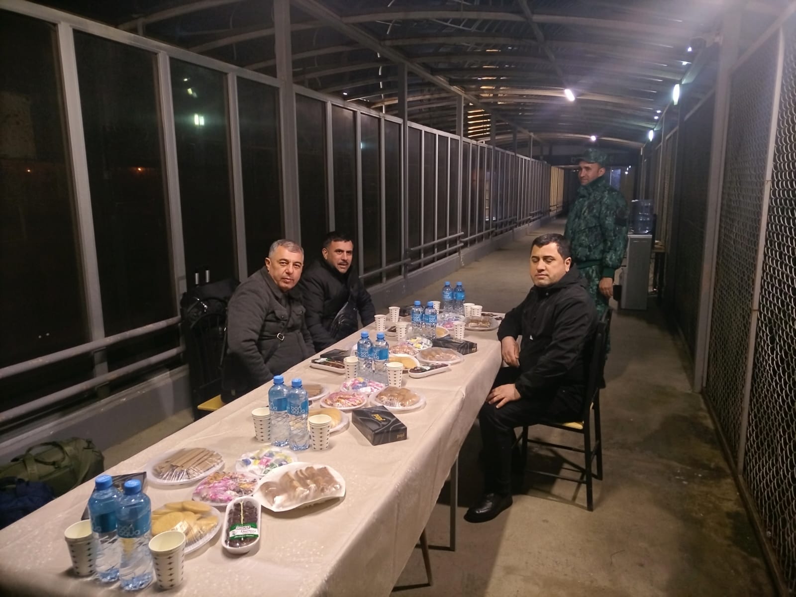 Azərbaycan vətəndaşlarının İrandan təxliyəsi davam edir (FOTO)