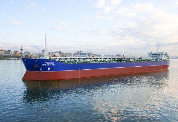 “Prezident Heydər Əliyev” tankeri əsaslı təmirdən sonra ilk səfərinə çıxıb