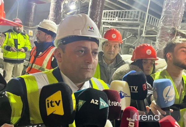 Paytaxt metrosunda xətlərin ayrılması istiqamətində görülən işlərlə bağlı son vəziyyət açıqlandı