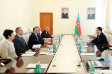 Səhiyyə Nazirliyində “Yüksəliş” müsabiqəsinin qalibi ilə görüş keçirilib (FOTO)