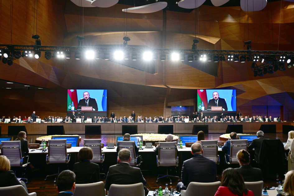 Prezident İlham Əliyev Cənub Qaz Dəhlizi Məşvərət Şurası çərçivəsində nazirlərin 12-ci və Yaşıl Enerji Məşvərət Şurası çərçivəsində nazirlərin 4-cü iclaslarında çıxış edib (FOTO/VİDEO)