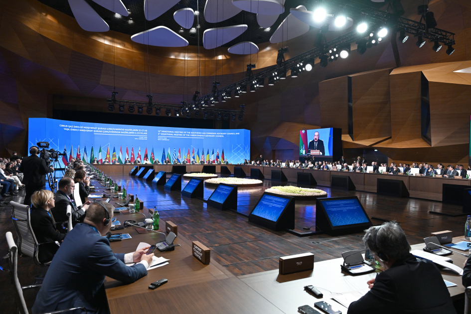 Prezident İlham Əliyev Cənub Qaz Dəhlizi Məşvərət Şurası çərçivəsində nazirlərin 12-ci və Yaşıl Enerji Məşvərət Şurası çərçivəsində nazirlərin 4-cü iclaslarında çıxış edib (FOTO/VİDEO)