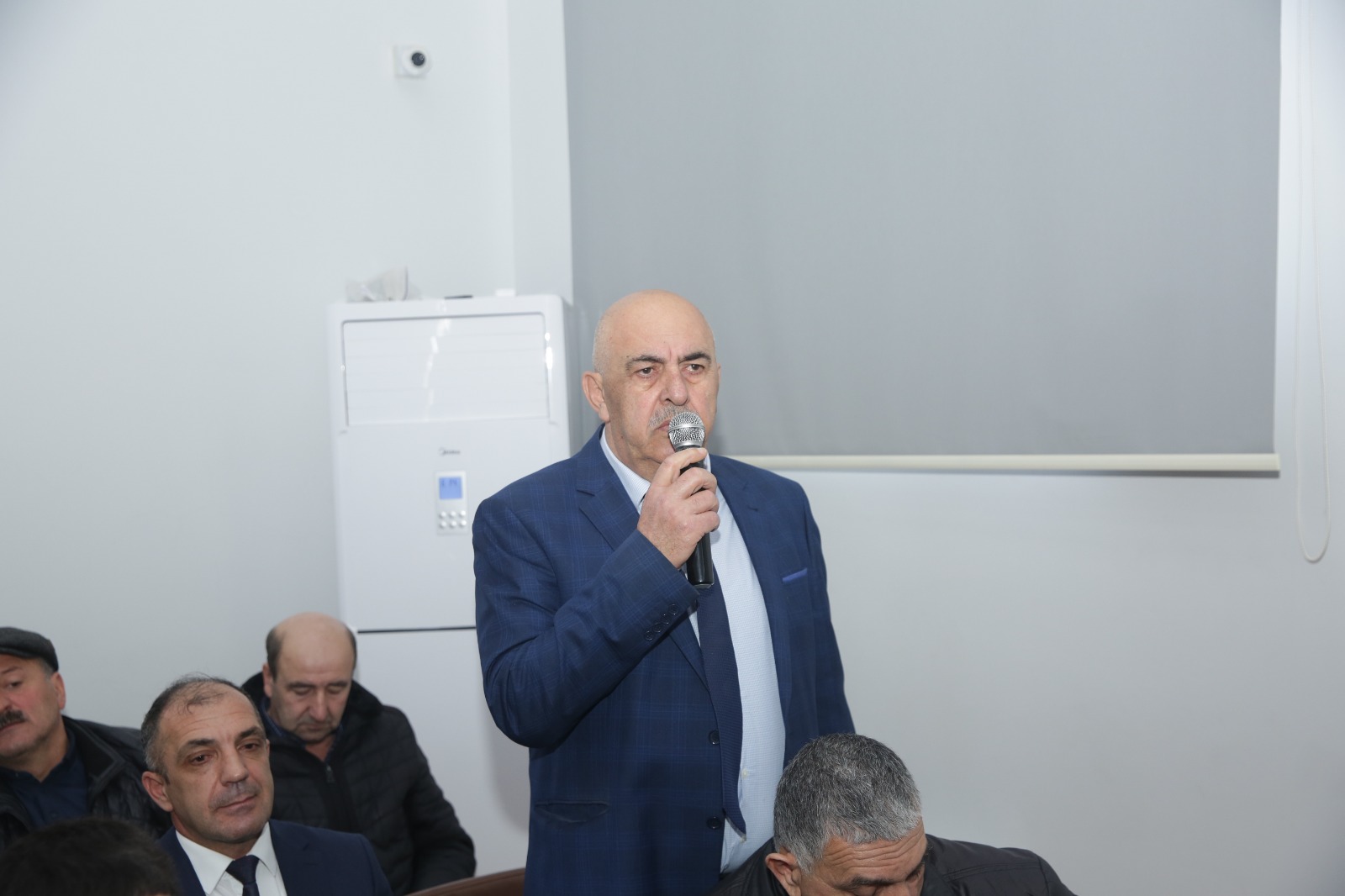 Xaçmazın Qımılqışlaq kəndində sakinlərlə görüş keçirilib (FOTO)