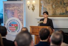 Kolumbiya Universitetində Xocalı soyqırımının qurbanları yad olunub (FOTO)