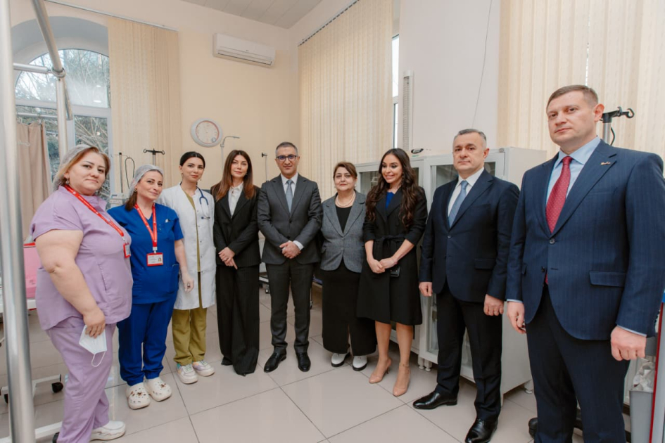 Leyla Əliyeva Respublika Pediatriya Mərkəzinin Nərimanov Uşaq Klinik Xəstəxanasını ziyarət edib (FOTO)