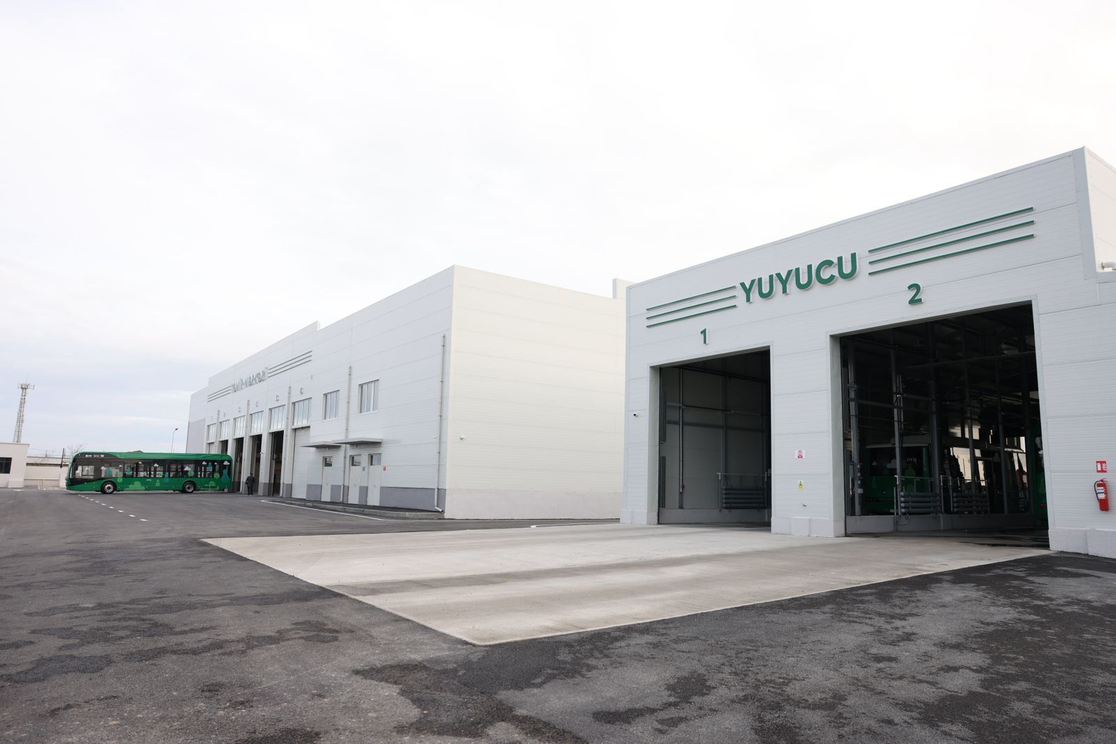 Xəzər rayonunda “Albalılıq elektrik avtobus deposu” istifadəyə verilib (FOTO)