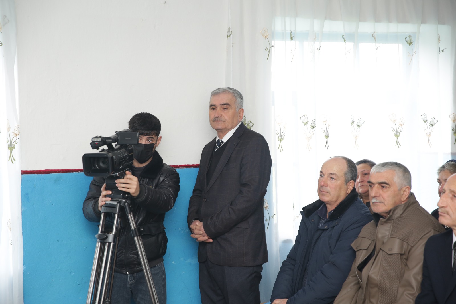 Xaçmazın Niyazoba kəndində sakinlərin müraciət və təklifləri dinlənilib (FOTO)