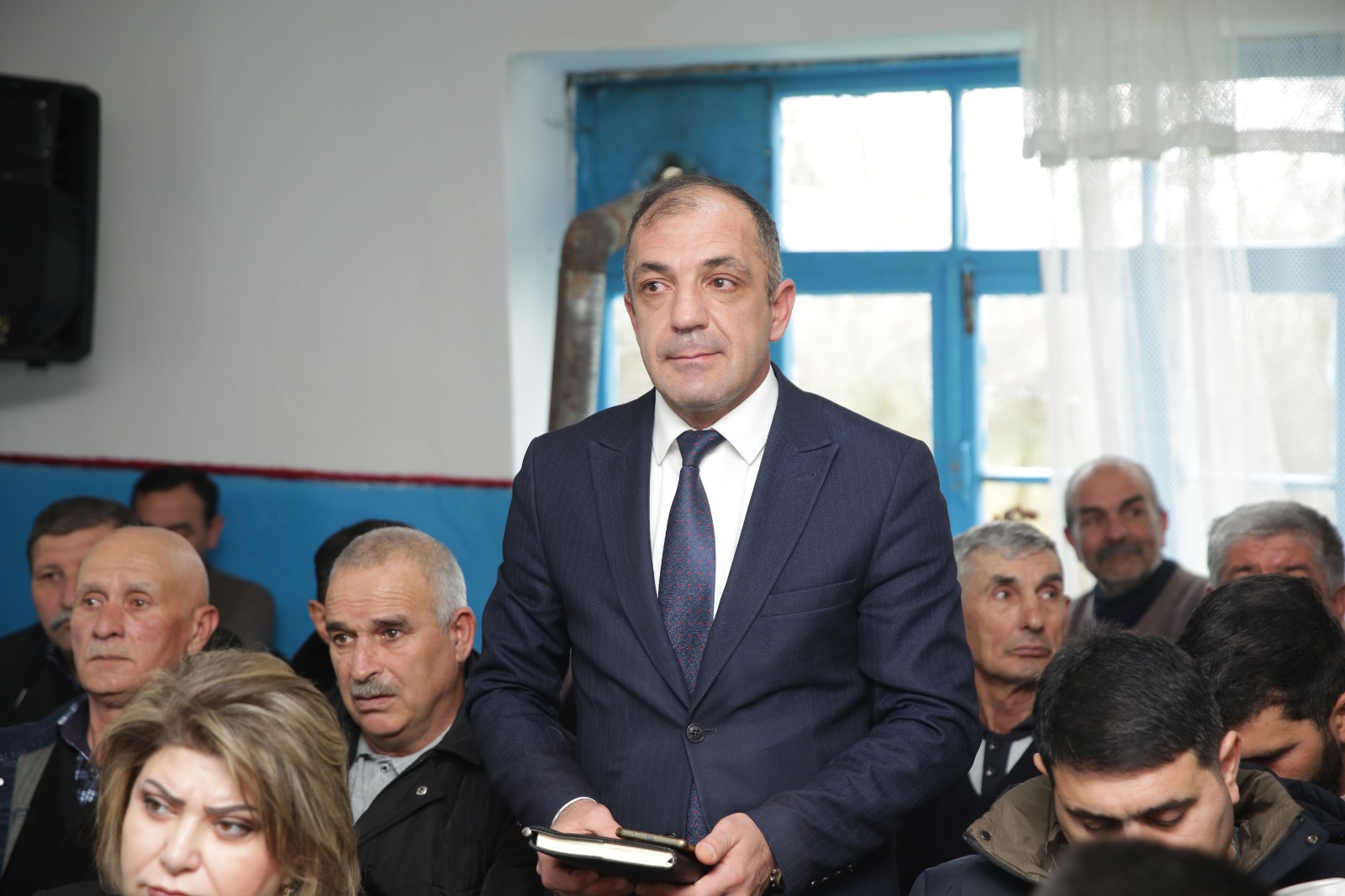 Xaçmazın Niyazoba kəndində sakinlərin müraciət və təklifləri dinlənilib (FOTO)