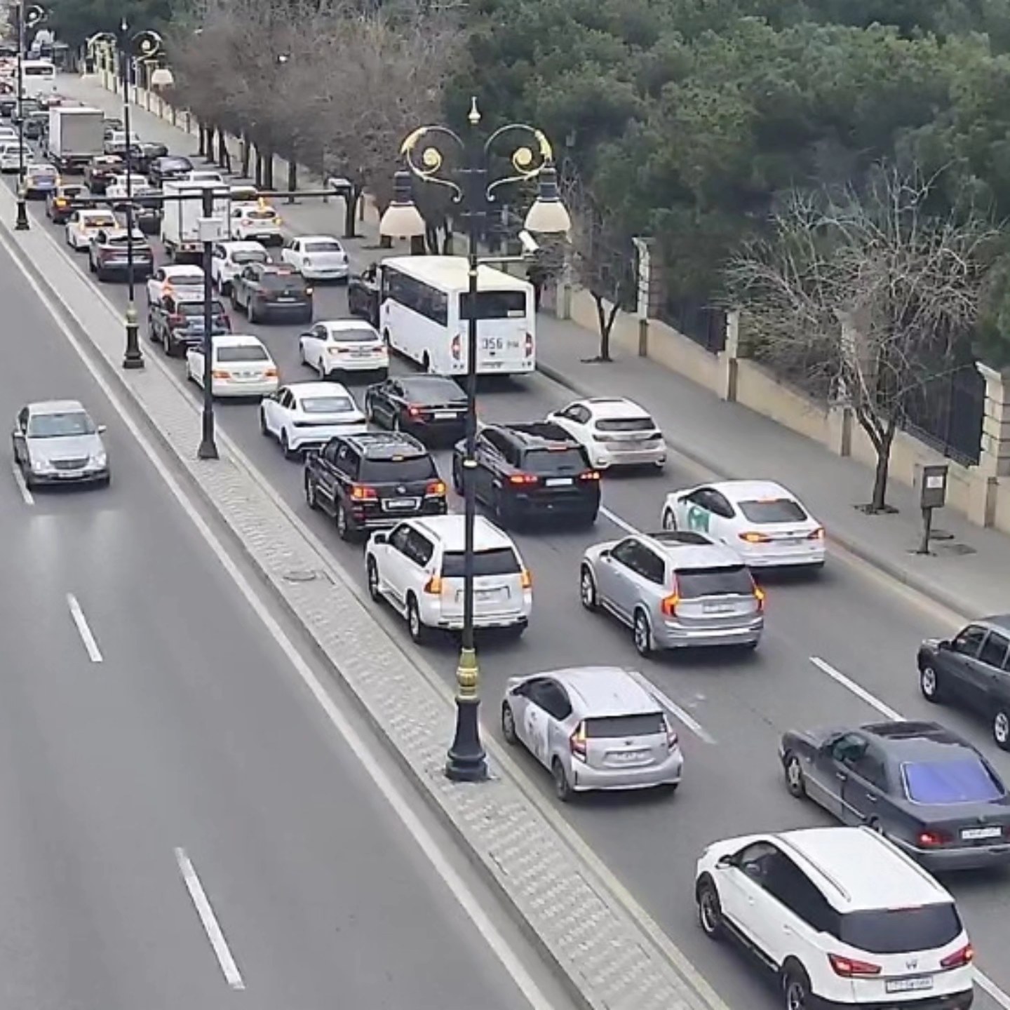 DİQQƏT: Bu yollarda tıxac var - SİYAHI (FOTO)