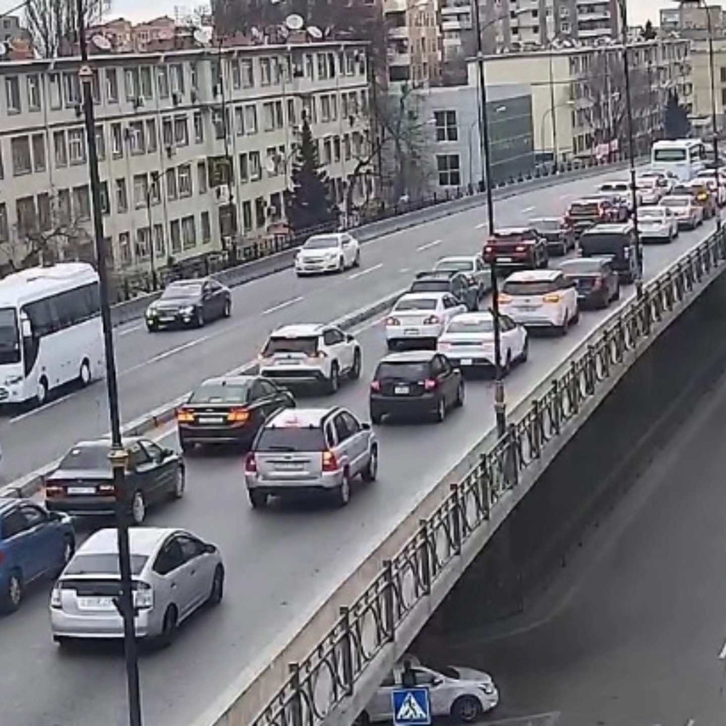 DİQQƏT: Bu yollarda tıxac var - SİYAHI (FOTO)