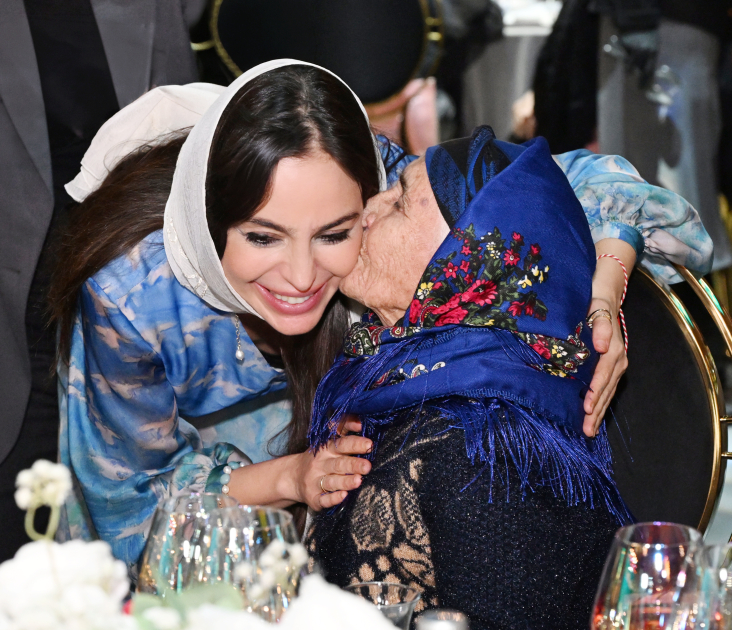 Heydər Əliyev Fondunun vitse-prezidenti Leyla Əliyeva şəhid ailələri ilə birlikdə iftar süfrəsində iştirak edib (FOTO)