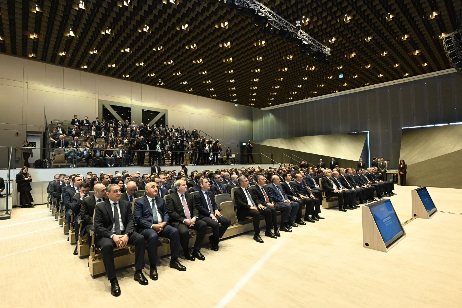 “AzerGold” xüsusi mükafata layiq görüldü (FOTO)