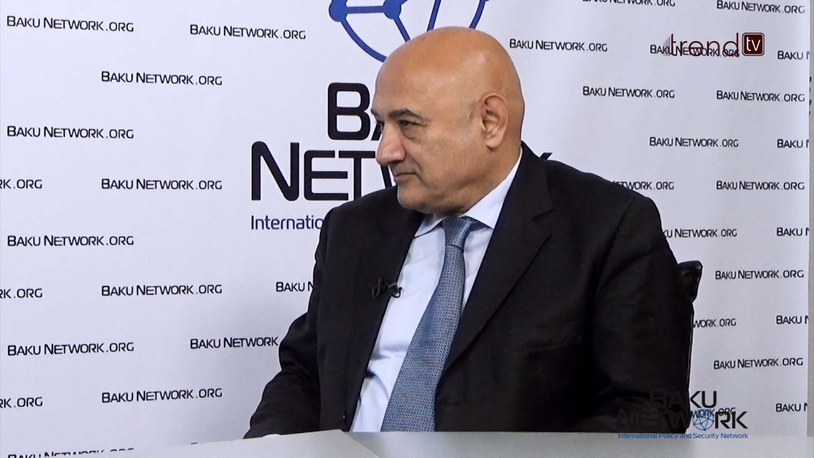 Biz Cənubi Qafqazda uzunmüddətli sülhə nail ola bilərik - Yusif Axundzadə "Tofiq Abbasovla dialoq" verilişində (FOTO/VİDEO)