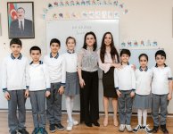 Heydər Əliyev Fondunun vitse-prezidenti Leyla Əliyeva Bakı Xoreoqrafiya Akademiyasının qonağı olub (FOTO)