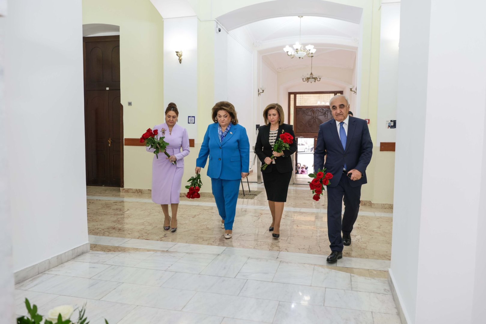 UNEC-də qadınların dayanıqlı inkişafda roluna həsr olunmuş I Beynəlxalq simpozium keçirilib (FOTO)