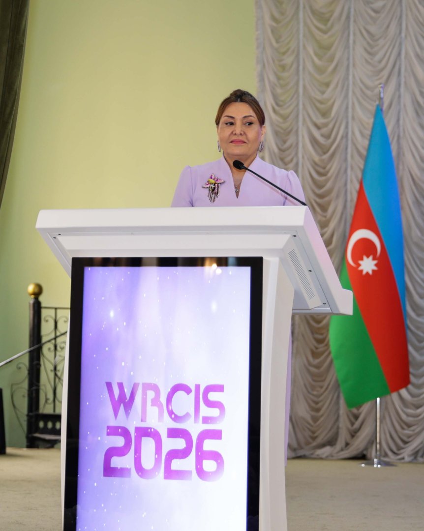 UNEC-də qadınların dayanıqlı inkişafda roluna həsr olunmuş I Beynəlxalq simpozium keçirilib (FOTO)