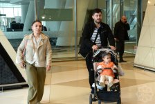 Yaxın Şərqdə qalan Azərbaycan vətəndaşları üçün növbəti təxliyə reysi həyata keçirilib (FOTO)