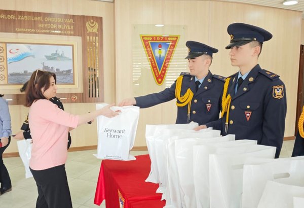 Azərbaycan Ordusunda Beynəlxalq Qadınlar Günü münasibətilə silsilə tədbirlər keçirilib (FOTO)