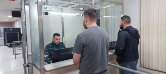 Alman və ispan diplomatik nümayəndələri İrandan Azərbaycana təxliyə olunub (FOTO)