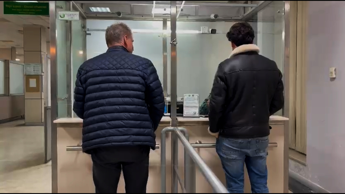 Alman və ispan diplomatik nümayəndələri İrandan Azərbaycana təxliyə olunub (FOTO)