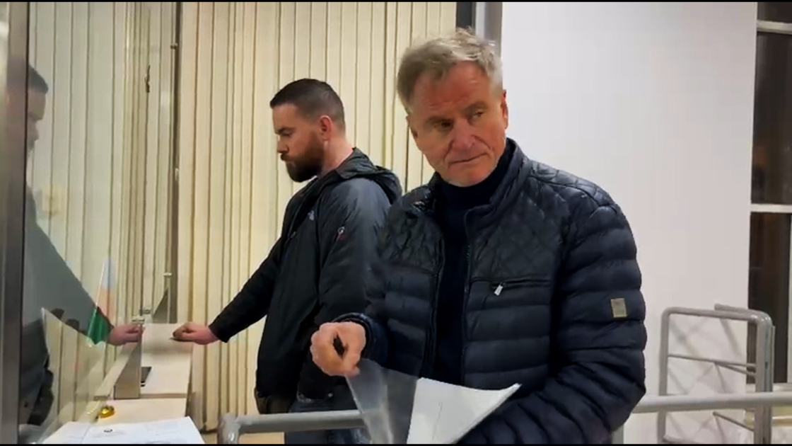 Alman və ispan diplomatik nümayəndələri İrandan Azərbaycana təxliyə olunub (FOTO)