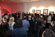 Leyla Əliyeva "Mənzərəyə açılan ev" mövzusunda qrup sərgisində iştirak edib (FOTO)