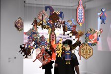 Leyla Əliyeva "Mənzərəyə açılan ev" mövzusunda qrup sərgisində iştirak edib (FOTO)