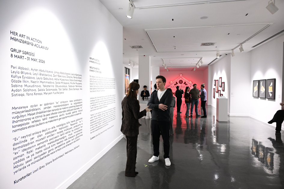 Leyla Əliyeva "Mənzərəyə açılan ev" mövzusunda qrup sərgisində iştirak edib (FOTO)