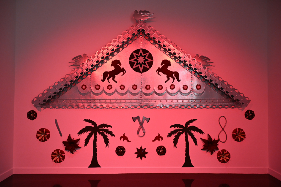 Leyla Əliyeva "Mənzərəyə açılan ev" mövzusunda qrup sərgisində iştirak edib (FOTO)