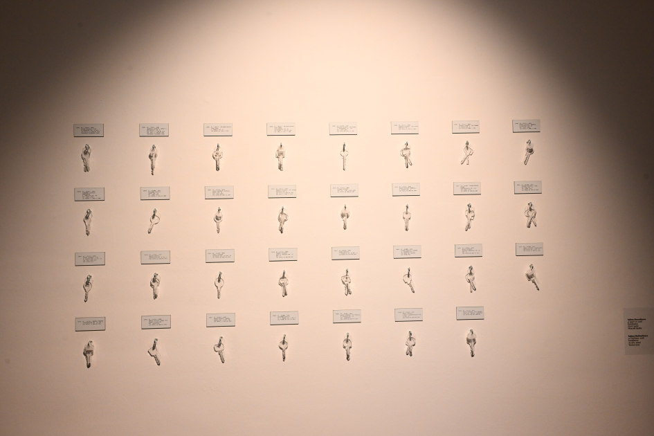 Leyla Əliyeva "Mənzərəyə açılan ev" mövzusunda qrup sərgisində iştirak edib (FOTO)