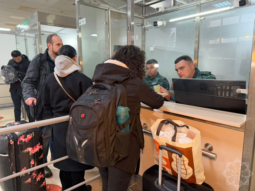 Daha 7 Meksika diplomatı və onların ailə üzvləri İrandan Azərbaycana təxliyə edilib (FOTO)