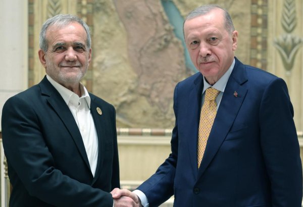 Rəcəb Tayyib Ərdoğan Məsud Pezeşkian ilə telefon danışığı aparıb
