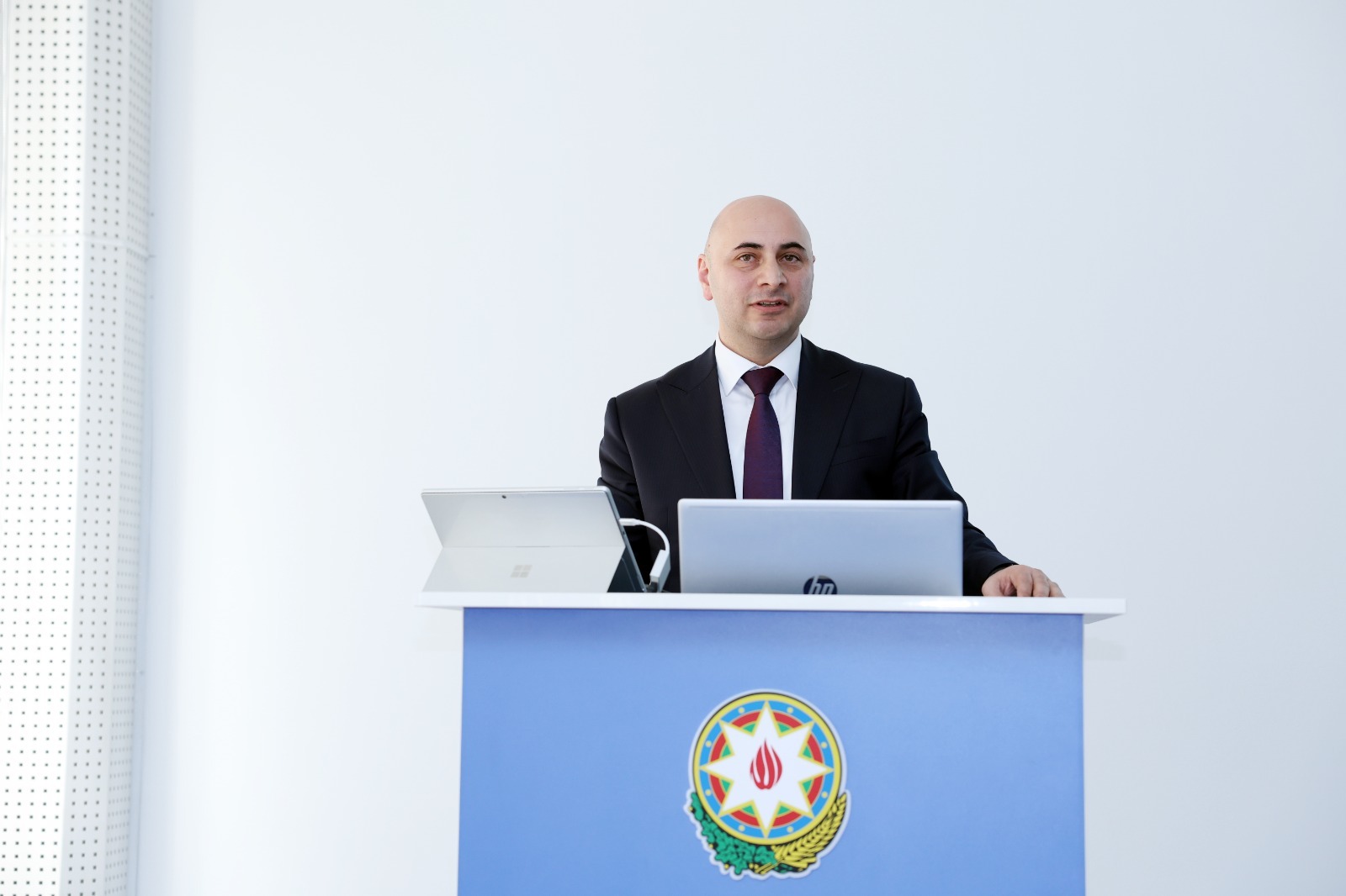 “Dövlətin kibersuverenliyinin təmin olunmasının elmi-praktiki problemləri” mövzusunda respublika konfransı keçirilib (FOTO)