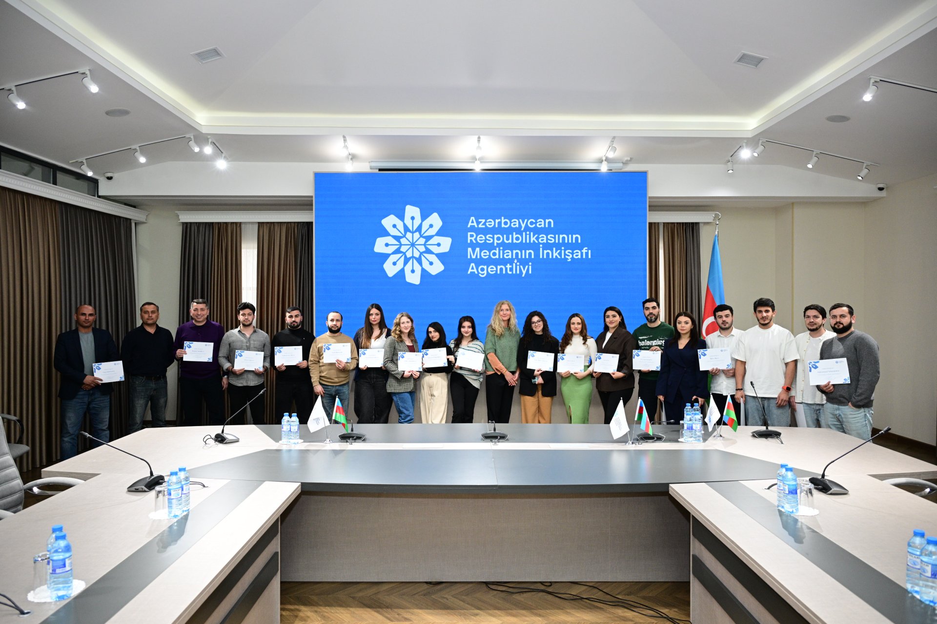 Multimedia məzmunlarının hazırlanması mövzusunda vörkşop keçirilib (FOTO)