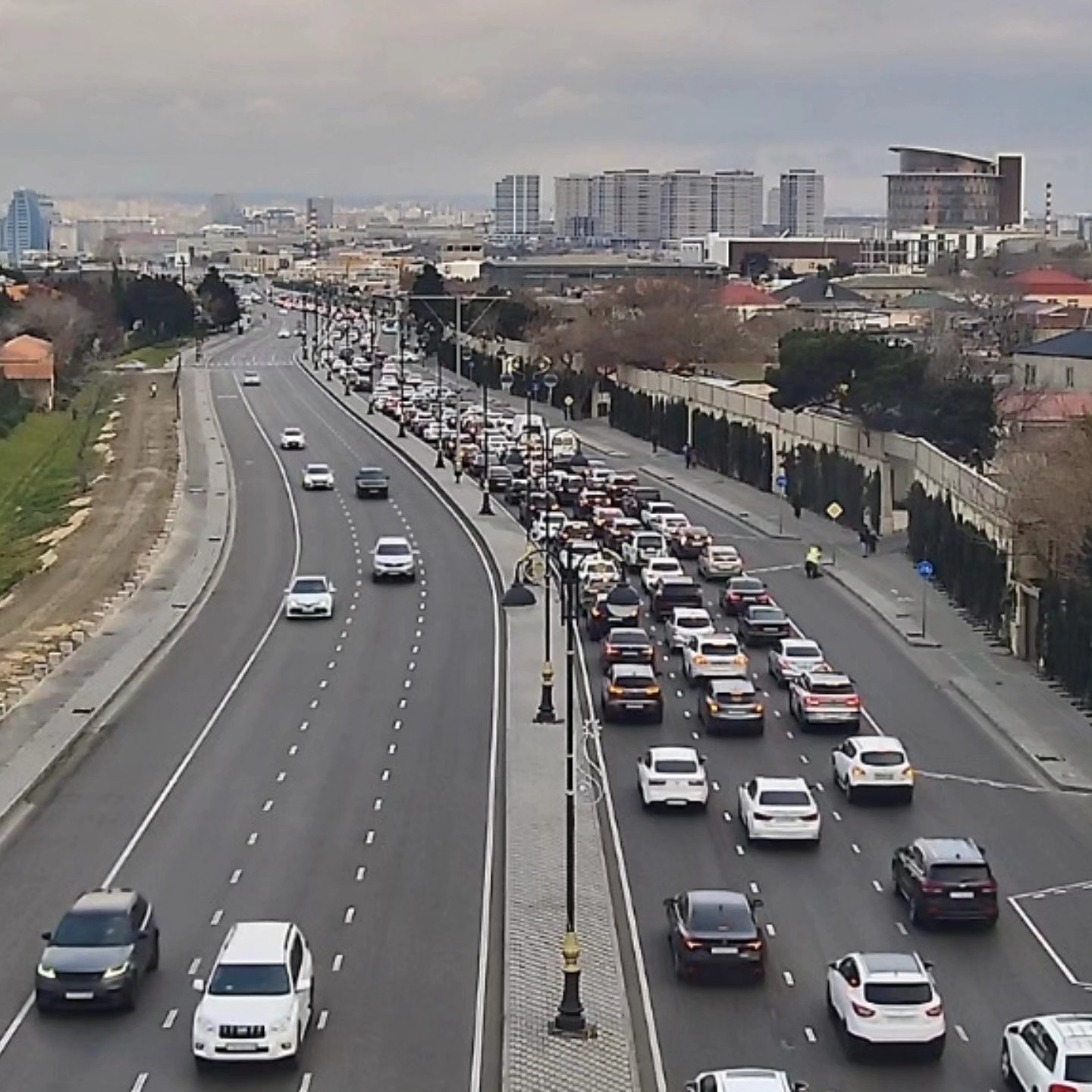 DİQQƏT: Bu yollarda tıxac var - SİYAHI (FOTO)