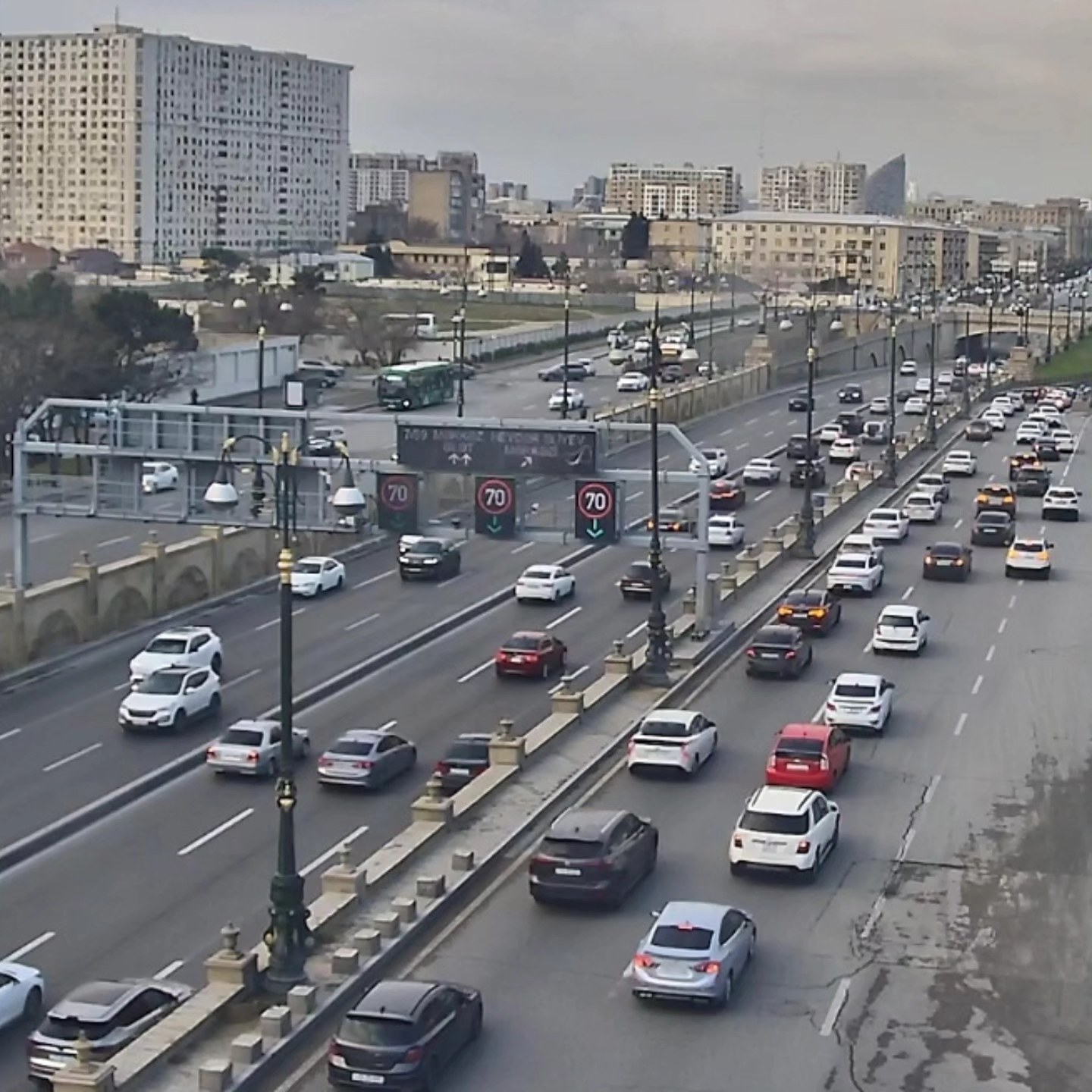 DİQQƏT: Bu yollarda tıxac var - SİYAHI (FOTO)