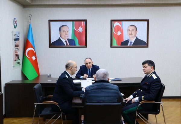 Baş prokuror Sabunçu rayonunda vətəndaşları qəbul edib (FOTO)