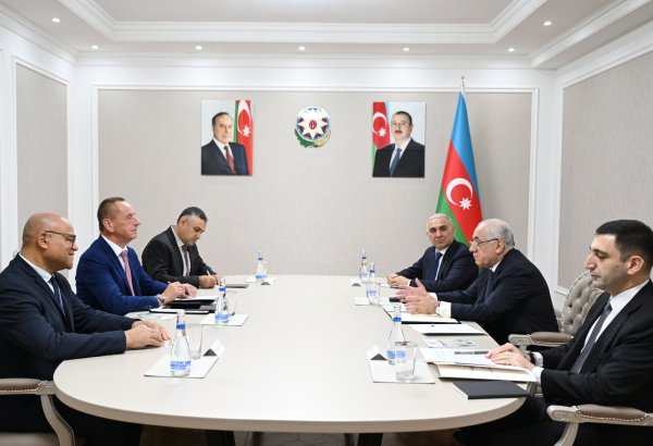 Azərbaycanın idman siyasəti və avarçəkmənin inkişafı müzakirə edilib