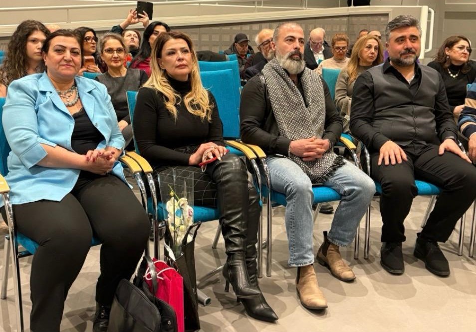 Stokholmda “Bakı 1501” tarixi romanının təqdimatı keçirilib (FOTO)