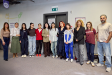 “Qızlara ağ yaraşır” layihəsinin iştirakçıları "Azercell"in qonağı oldular (FOTO)