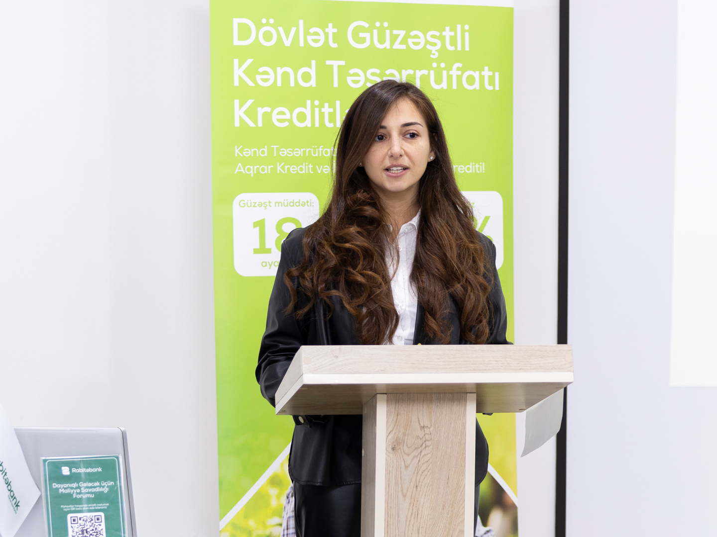 "Rabitəbank" Xankəndidə “Dayanıqlı Gələcək üçün Maliyyə Savadlılığı Forumu” təşkil edib (FOTO)