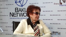 İnformasiya hücumlarına qarşı birləşib müqavimət göstərmək lazımdır – Nadejda İsmayılova “Tofiq Abbasovla dialoq” verilişində (FOTO/VİDEO)