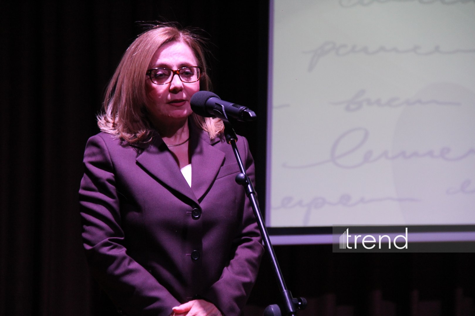 Bakıda zəngin mənəvi mədəniyyətə malik dünya vətəndaşı haqda "Gəl səndən danışaq, Humay" adlı xatirə gecəsi keçirilib (FOTO)