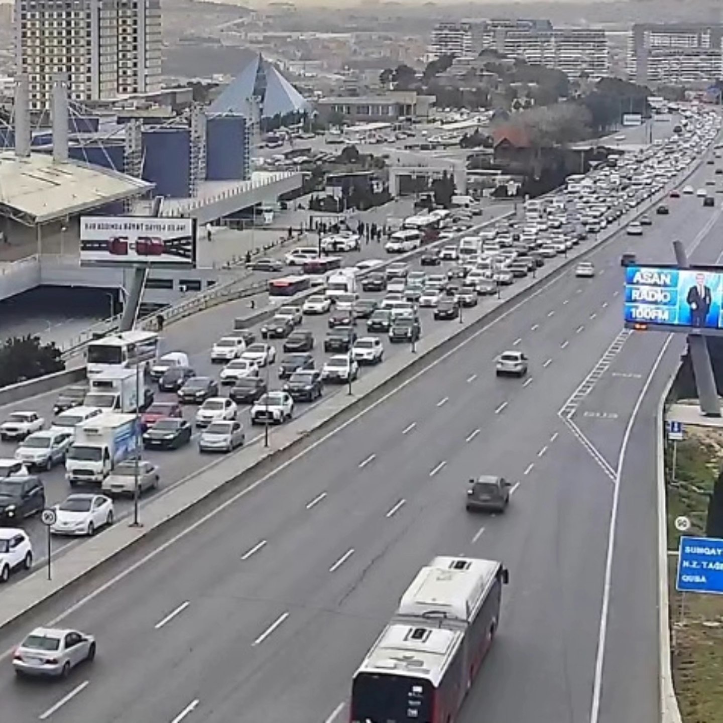 DİQQƏT: Bu yollarda tıxac var - SİYAHI (FOTO)