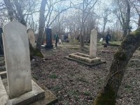 Xaçmazın şəhər, qəsəbə və kənd qəbiristanlıqlarında geniş iməcilik aksiyaları keçirilib (FOTO)