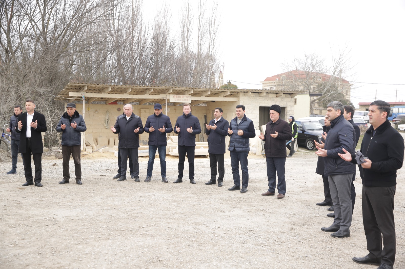 Xaçmazın şəhər, qəsəbə və kənd qəbiristanlıqlarında geniş iməcilik aksiyaları keçirilib (FOTO)