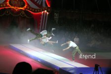 Bakıda ilk dəfə olaraq Türkmənistanın əfsanəvi "Qalkınış" atçılıq şousu keçirilib (FOTO)