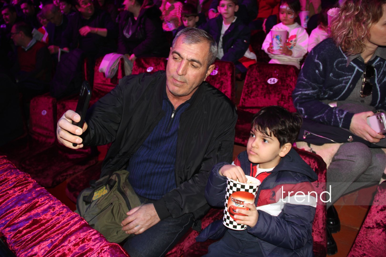 Bakıda ilk dəfə olaraq Türkmənistanın əfsanəvi "Qalkınış" atçılıq şousu keçirilib (FOTO)